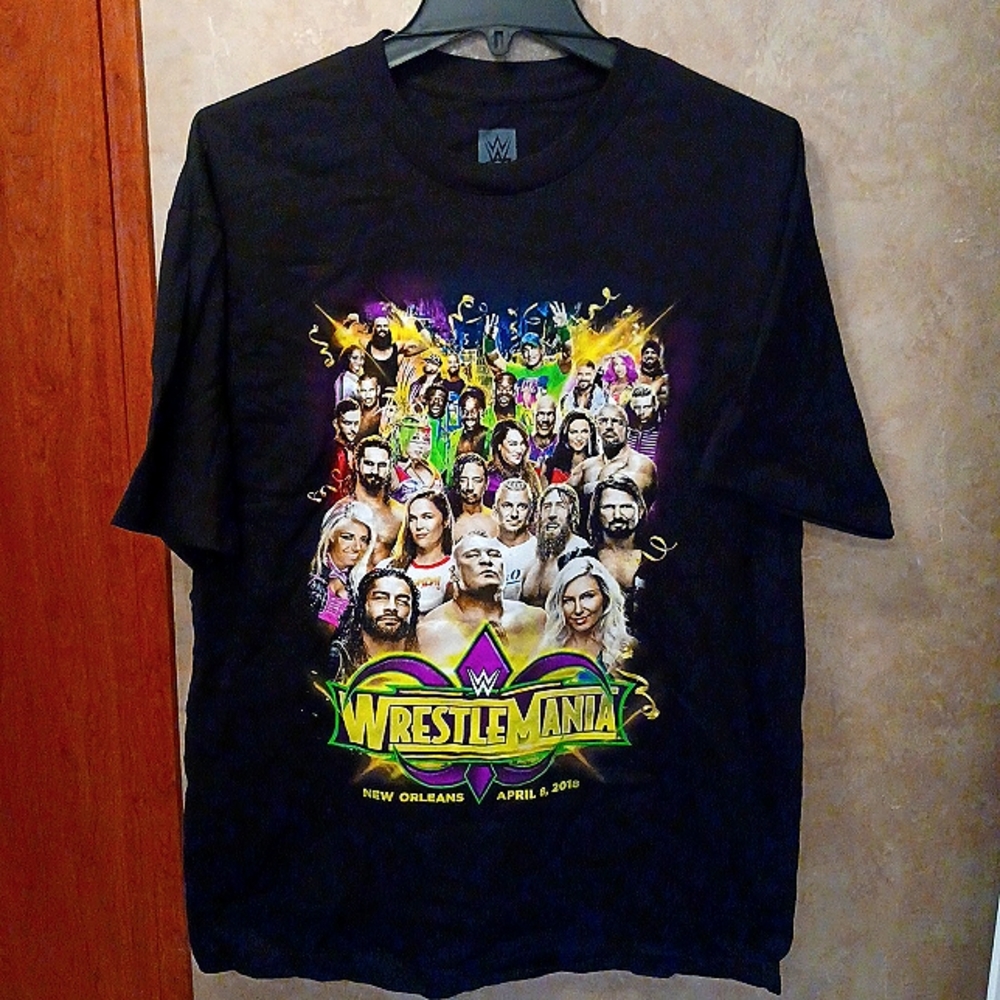 Authentic WrestleMania New Orleans April 8th 2018 black t-shirts. Size large